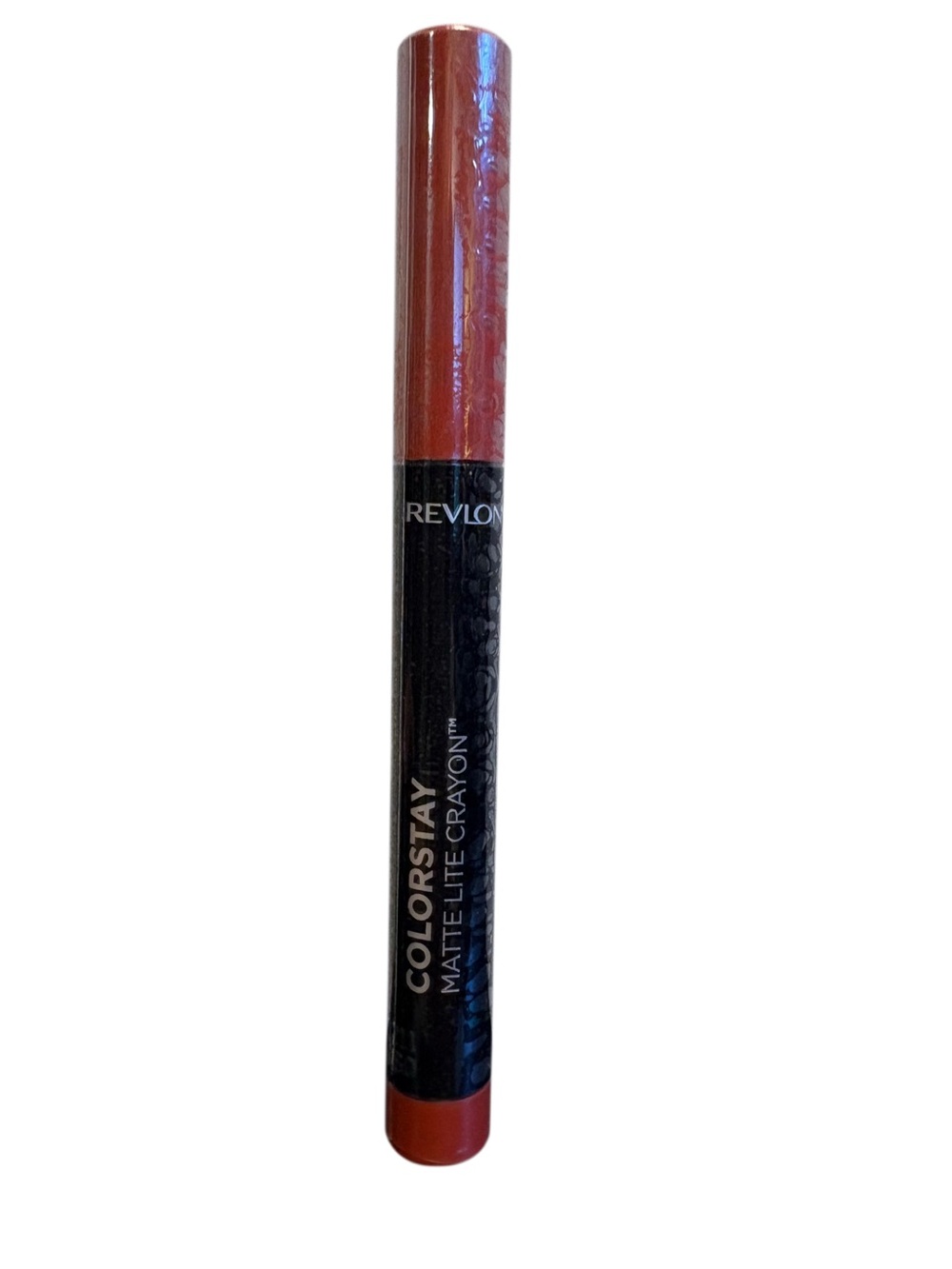 Revlon ColorStay Matte Lite Crayon She’s Fly Colour Warm Neutral Lipstick